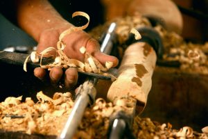 خراطی چوب صنایع دستی رایج ایرانیان