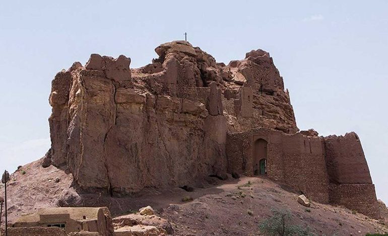غنای میراث روستای تاریخی شواز تفت چشم‌انتظار توجه‌ مسئولان