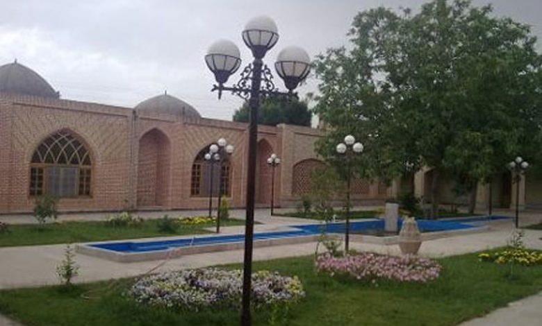 مقبره شیخ محمود شبستری میزبان نمایشگاه صنایع دستی و هنرهای سنتی