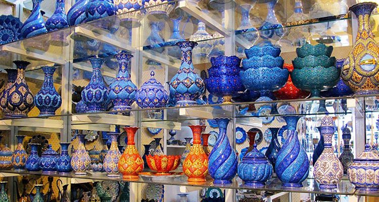 ورود صنایع دستی ایران به بازارهای بین‌المللی