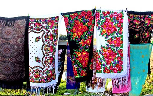 صادرات ۳۰۸ هزار دلاری محصولات صنایع‌دستی گلستان