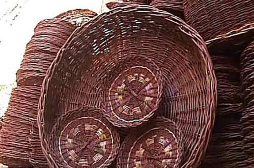 «تَرکه بافی» در دستان هنرمند پیرمرد مهریزی نفس می‌کشد