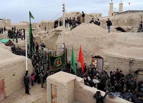متفاوت‌ترین عزاداری امام حسین (ع) در قلعه‌ای تاریخی